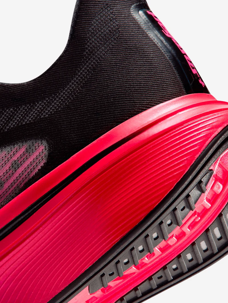 W Pegasus Plus 2 Black Hyper Pink