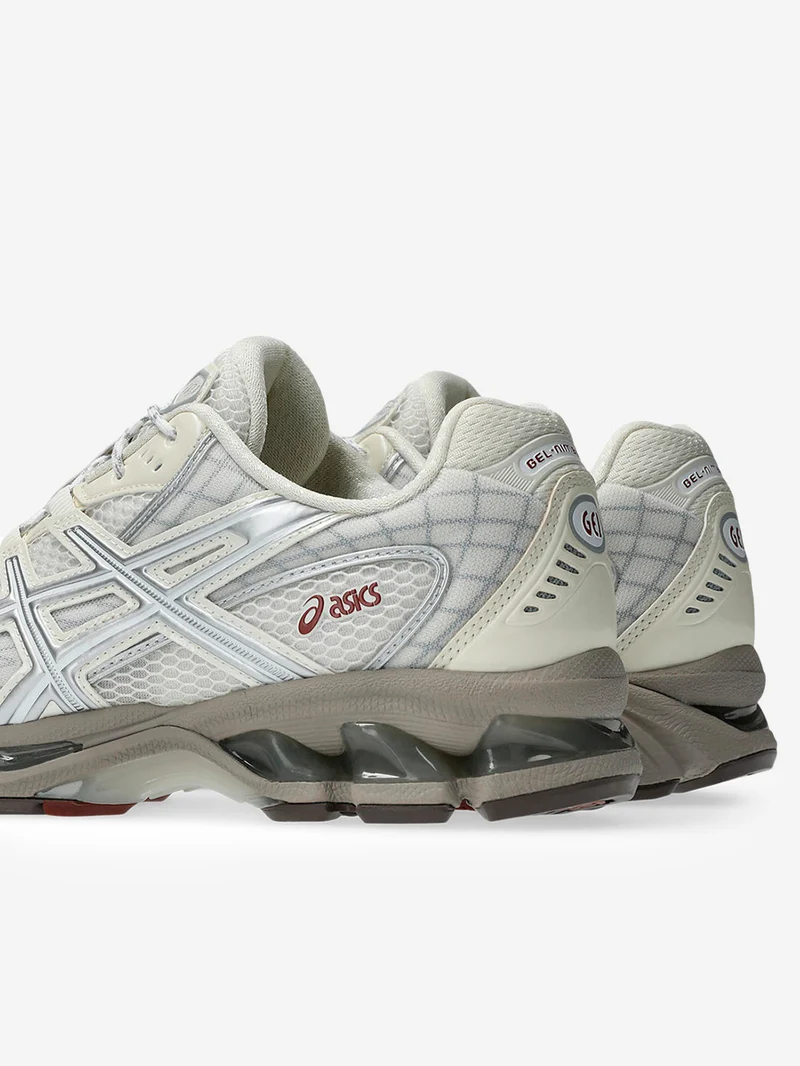 Gel Nimbus 10.1 'Pure silver'