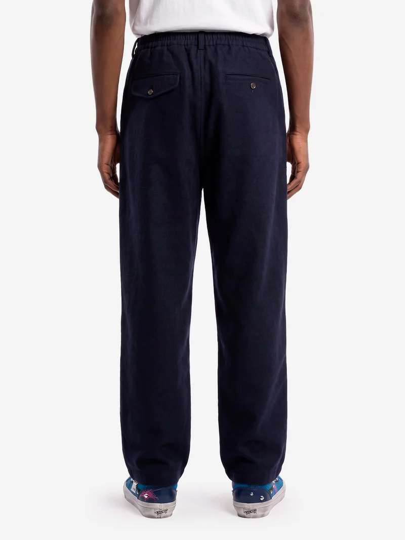 Pantaloni in misto lana con pinces