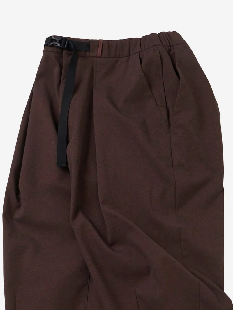 Pantaloni 'Tech Wool Cropped' marroni