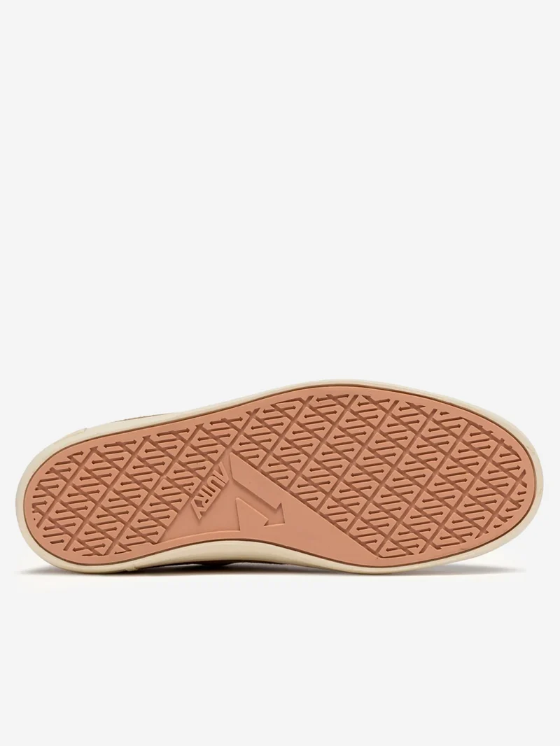 Windscape Low in suede foam