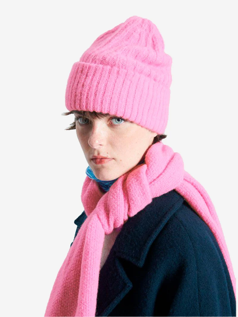 Berretto a coste in misto alpaca rosa