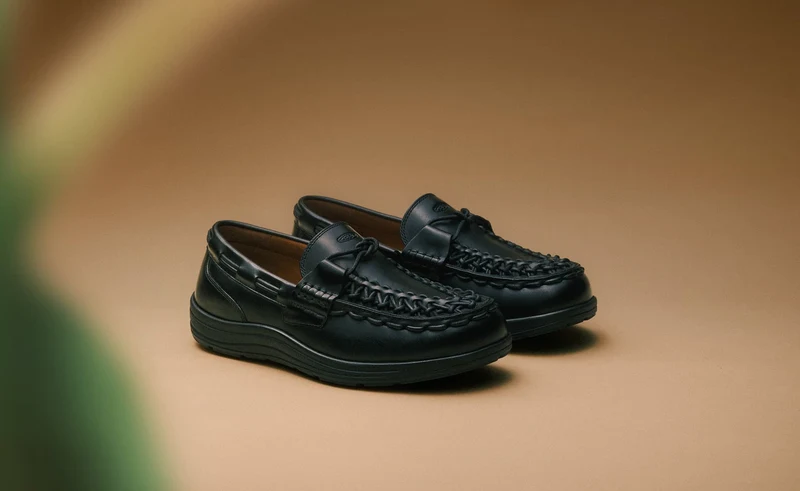 UNEEK Loafer für Damen | Nocturnal Black