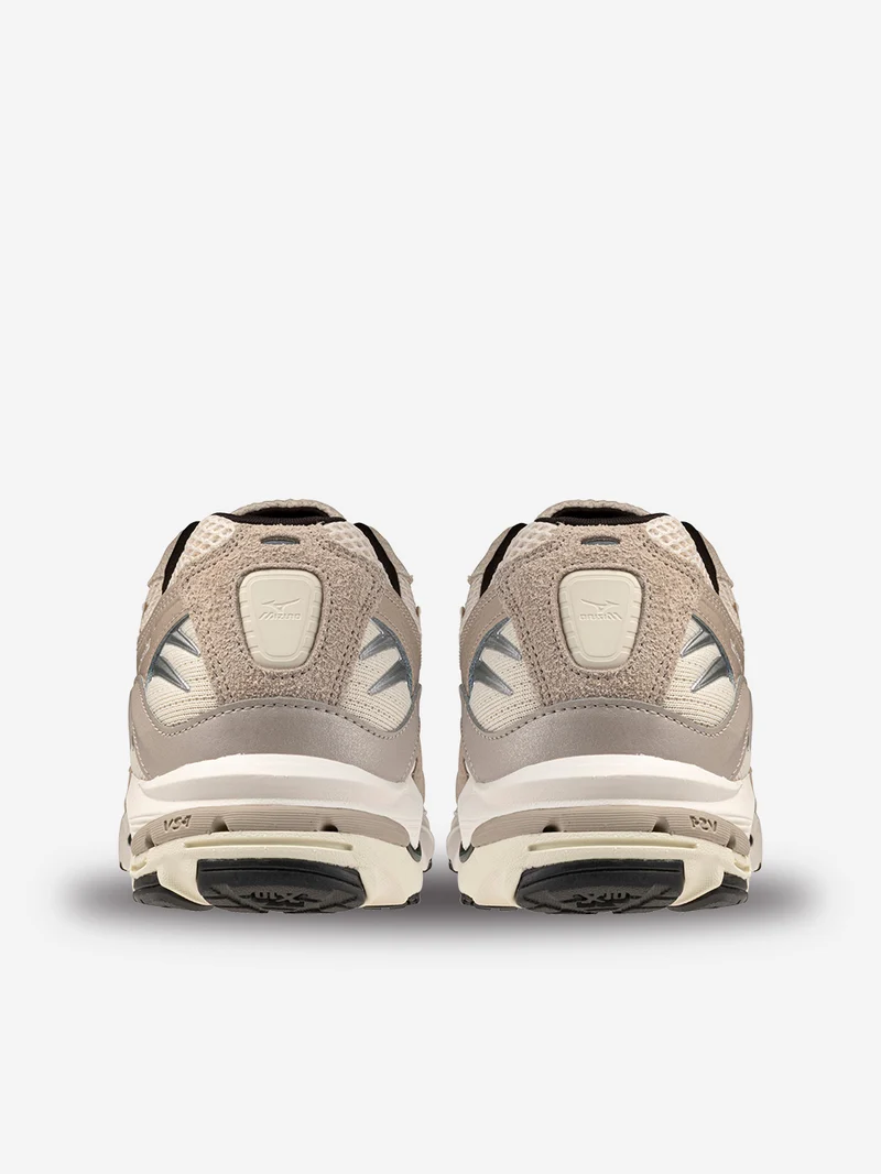 Wave Rider 10 Summer Sand