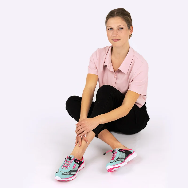 Atmungsaktive Clogs für Drinnen und Draußen