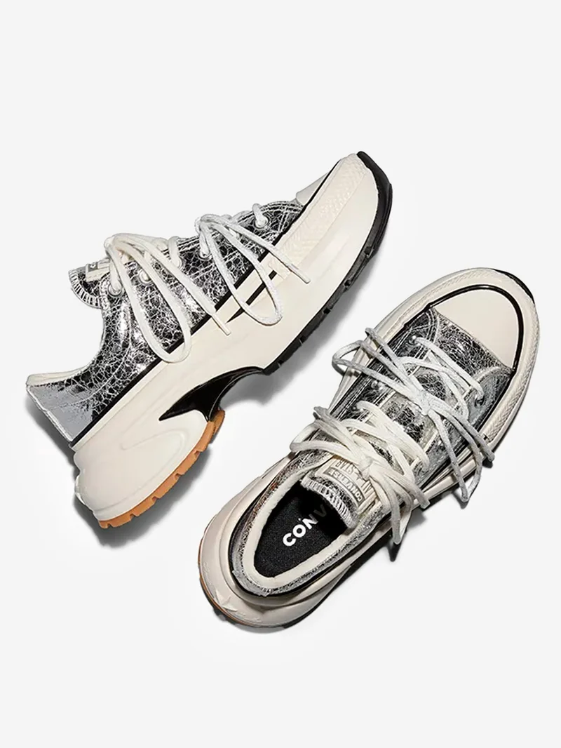 Run Star Crush OX Distressed Patent 'Pure Silver'