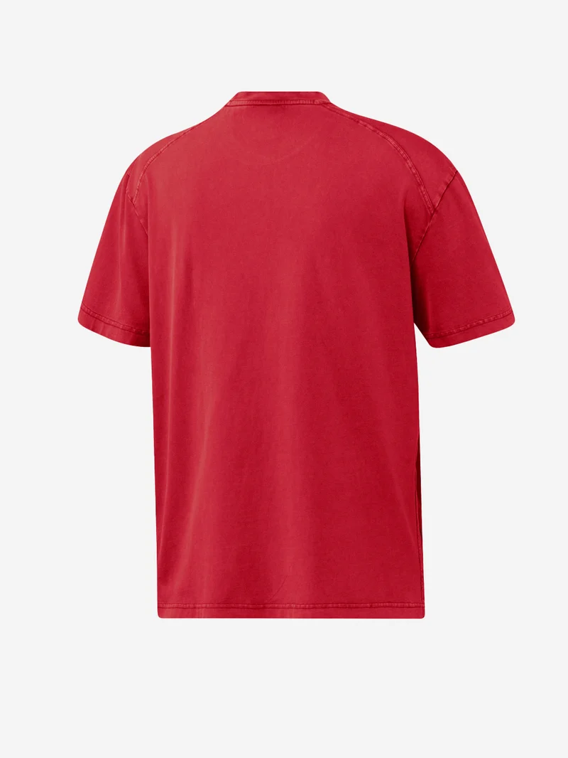 T-shirt rossa x Tyrrell Winston