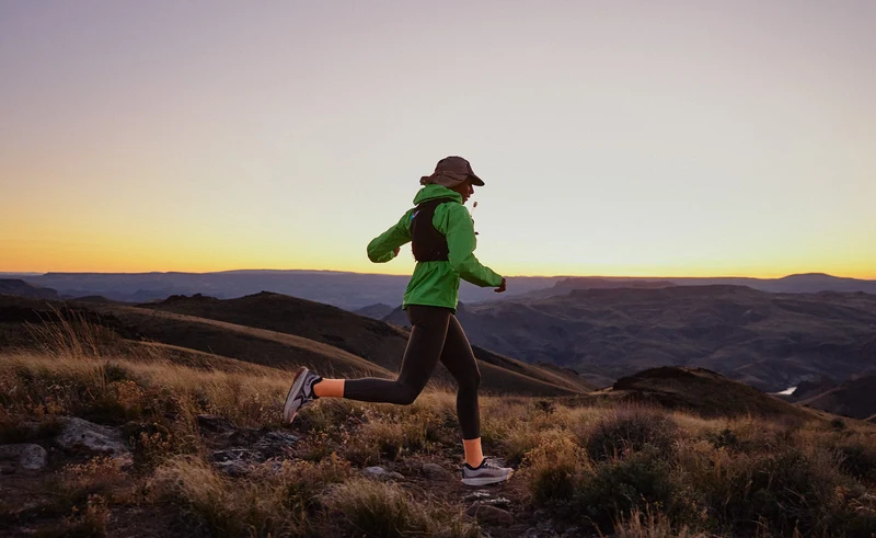 Seek Trailrunning-Schuhe für Damen | Black/Sunset Sand