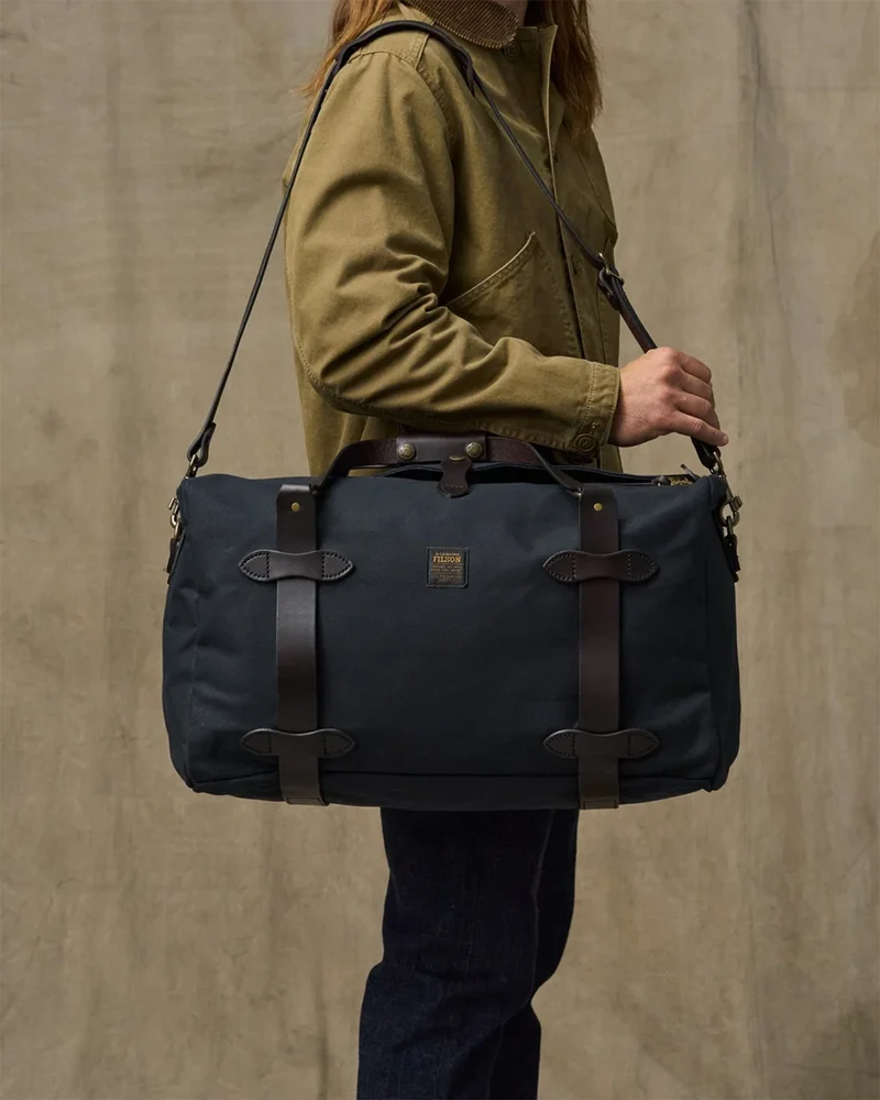 Filson Duffle Medium Navy