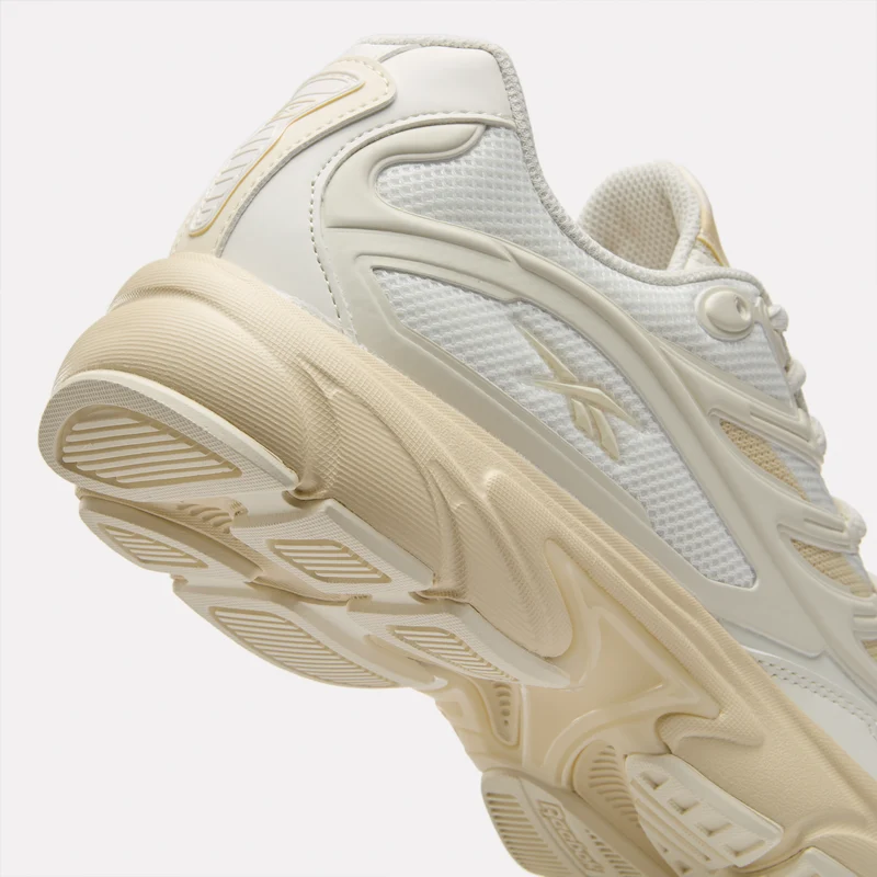 Premier Road Control Sneakers