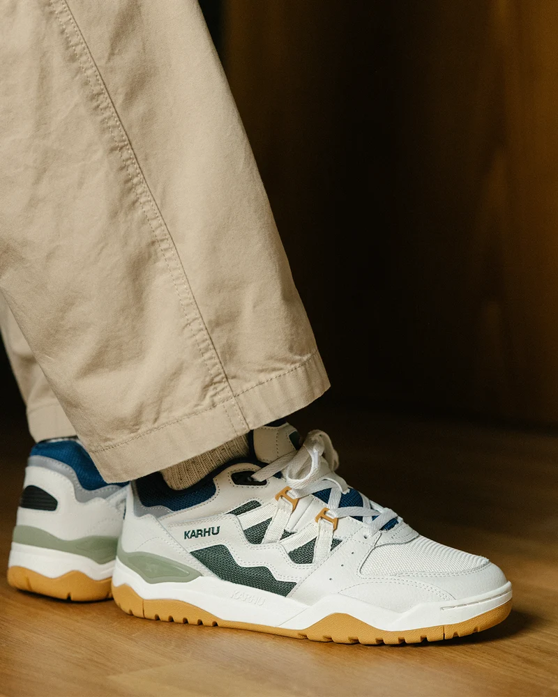 Karhu Fusion XT Blanc De Blanc / Blue Opal F850019