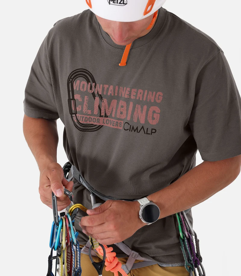 CLIMBING H