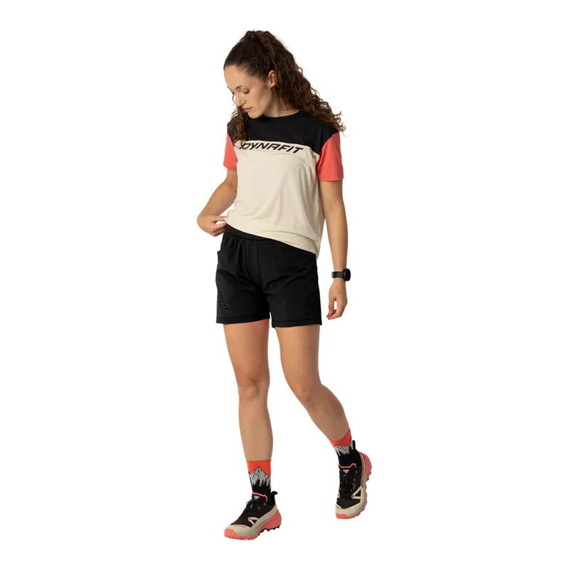 TRAVERSE HYBRID SHORTS W