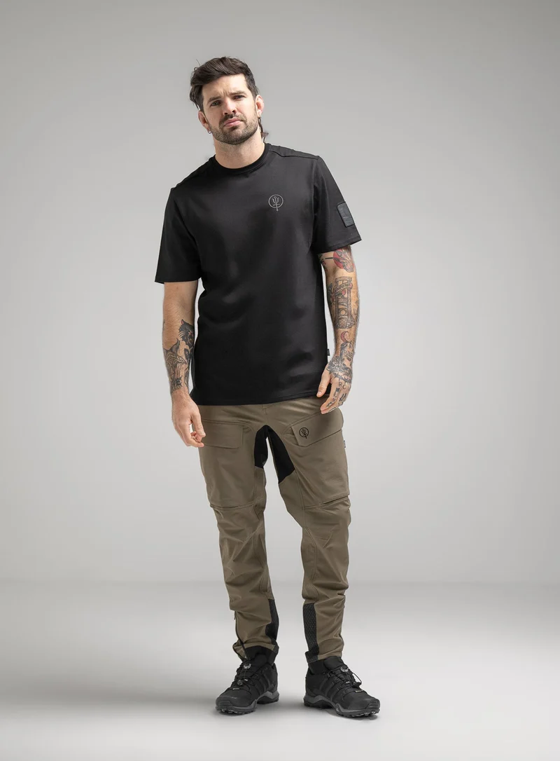 INSIGNIA T-SHIRT - GOOD BREACH