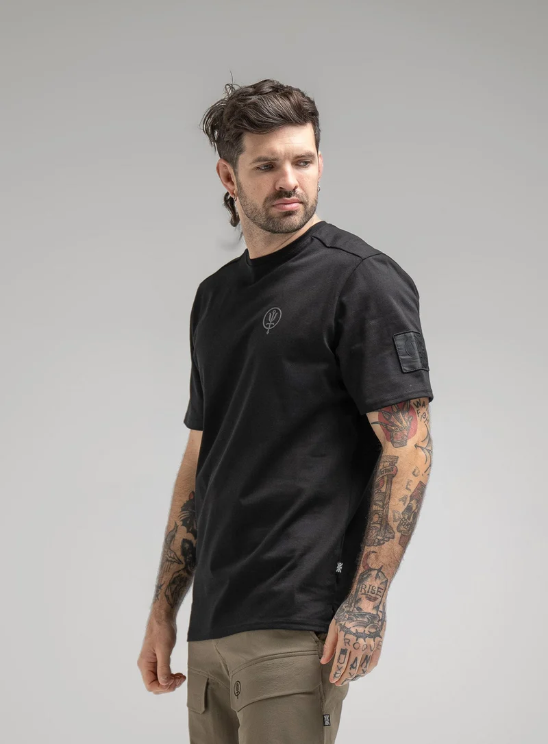 INSIGNIA T-SHIRT - GOOD BREACH