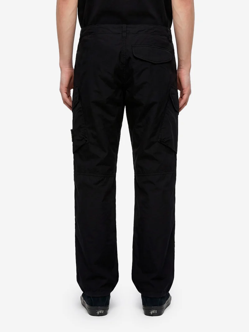 Pantalone cargo in twill stretch nero con badge
