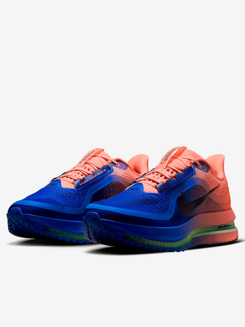 Pegasus Premium 'Racer Blue Atomic Pink' running