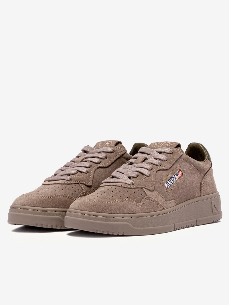 M Medalist Low in suede marrone antilope e talloncino verde