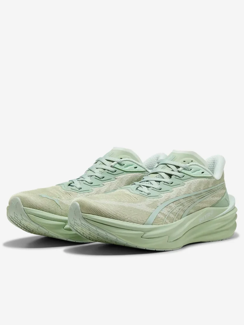 Deviate Nitro 4 'Soft Grass Mint' running