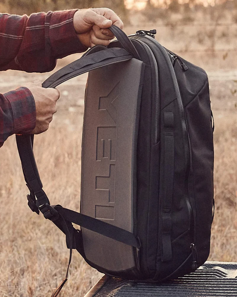 Yeti Crossroads Backpack Black 27L