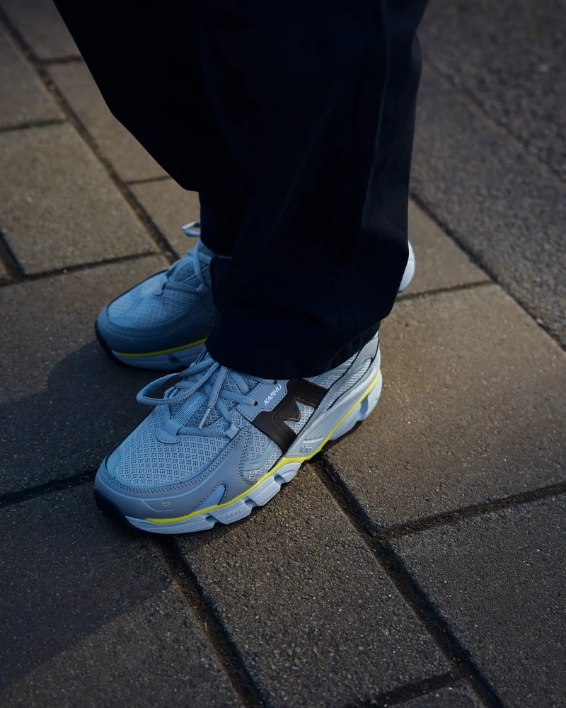 Karhu Super Fulcrum Grey Reflective / Jet Black F860023