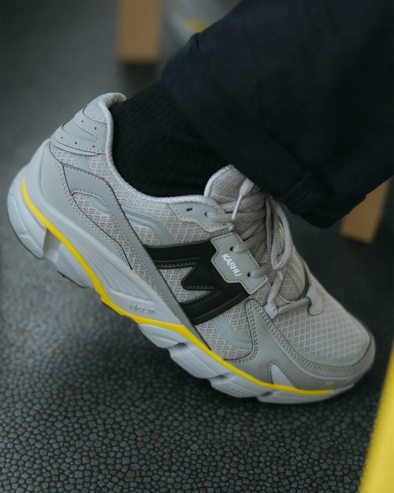 Karhu Super Fulcrum Grey Reflective / Jet Black F860023