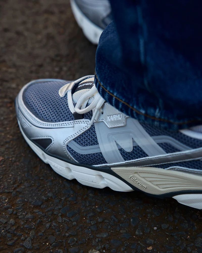 Karhu Super Fulcrum Silver / Vintage Indigo F860021