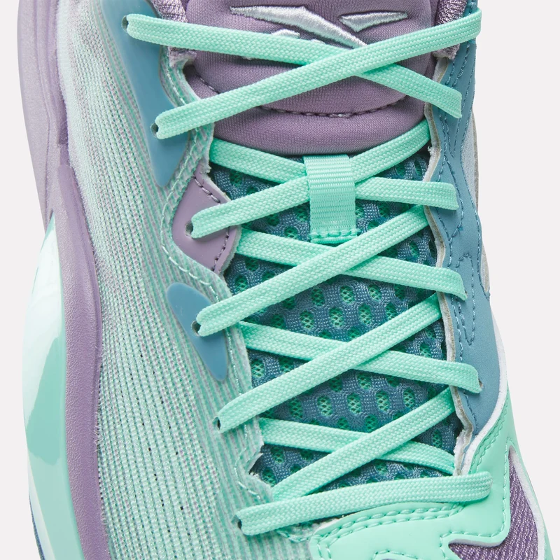 Engine A 26 SE Basketball Shoes