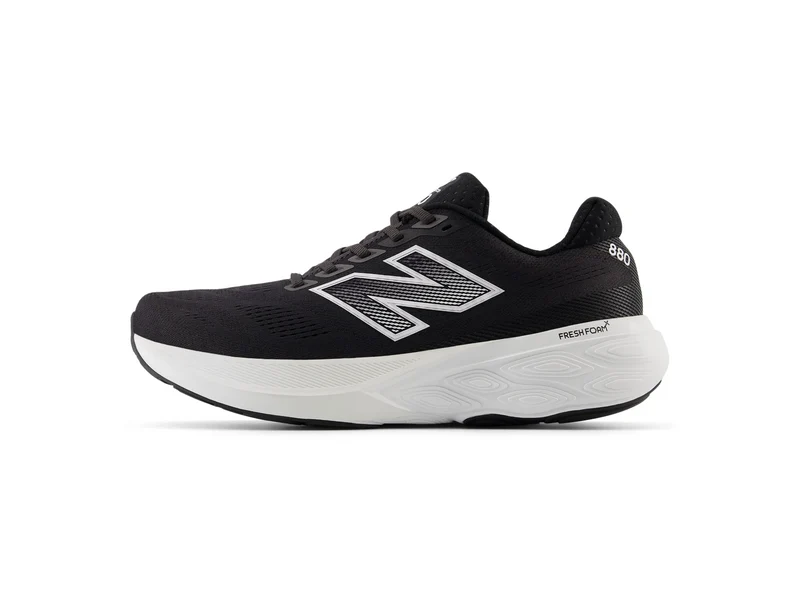 Fresh Foam 880v15 4E