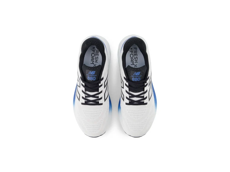 Fresh Foam 880v15 2E
