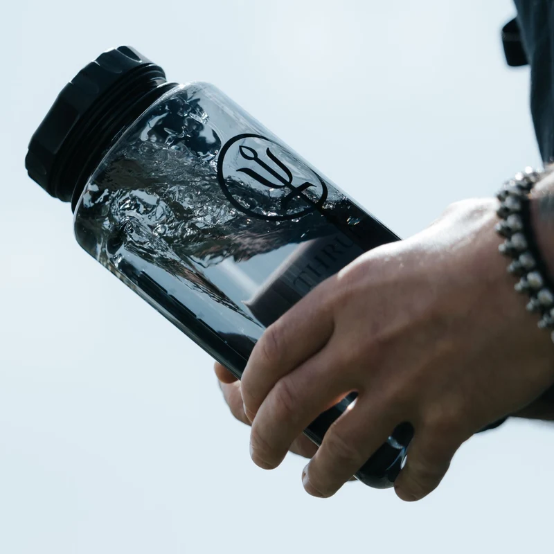 TRITAN INSIGNIA FLASCHE