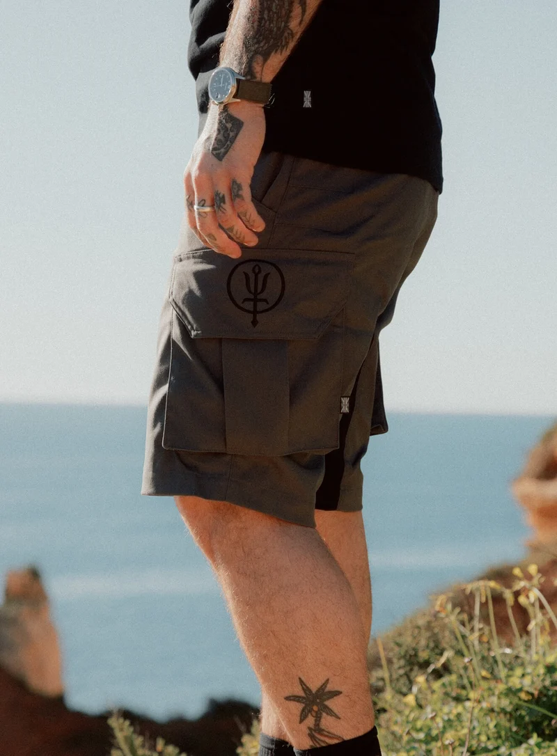 CHARGE-SHORTS