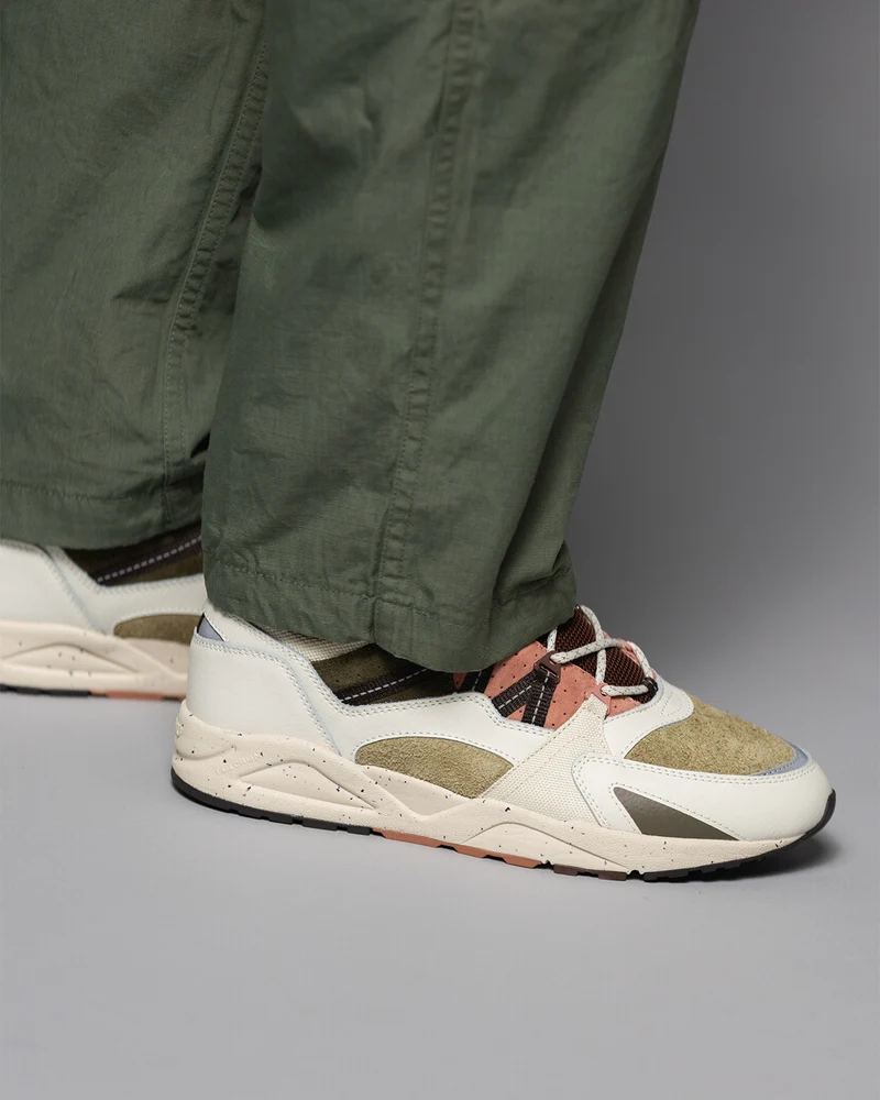 Karhu Fusion 2.0 Lily White / Molé F804198