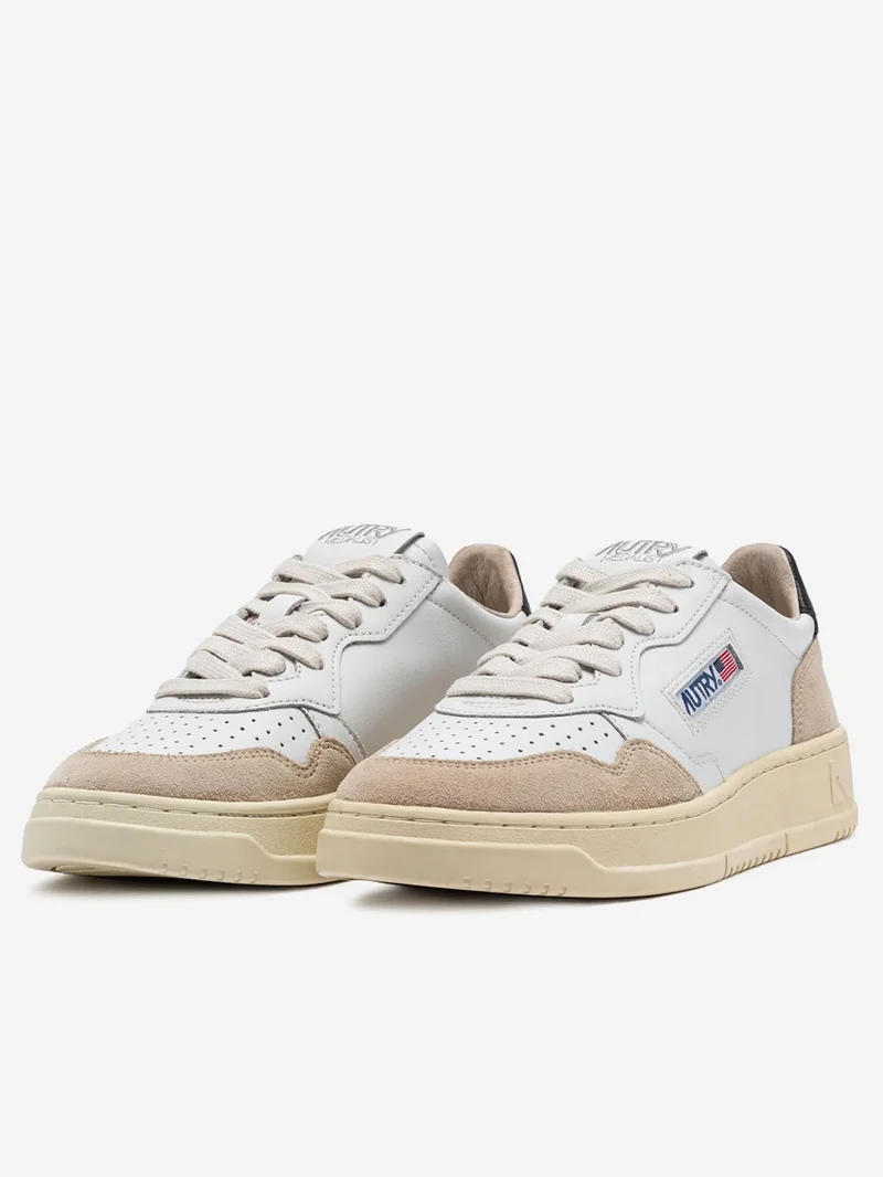 M Medalist Low bianche, nere e suede beige