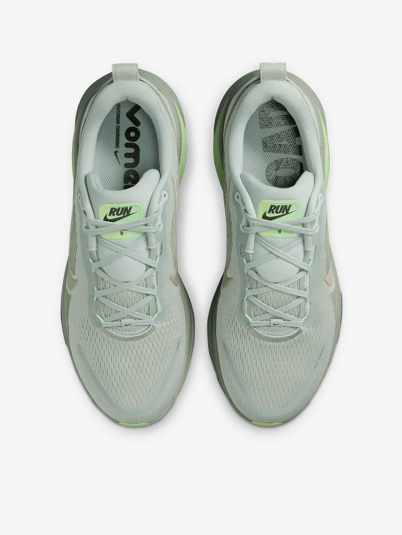 Vomero 18 'Light Silver Barely Volt' running