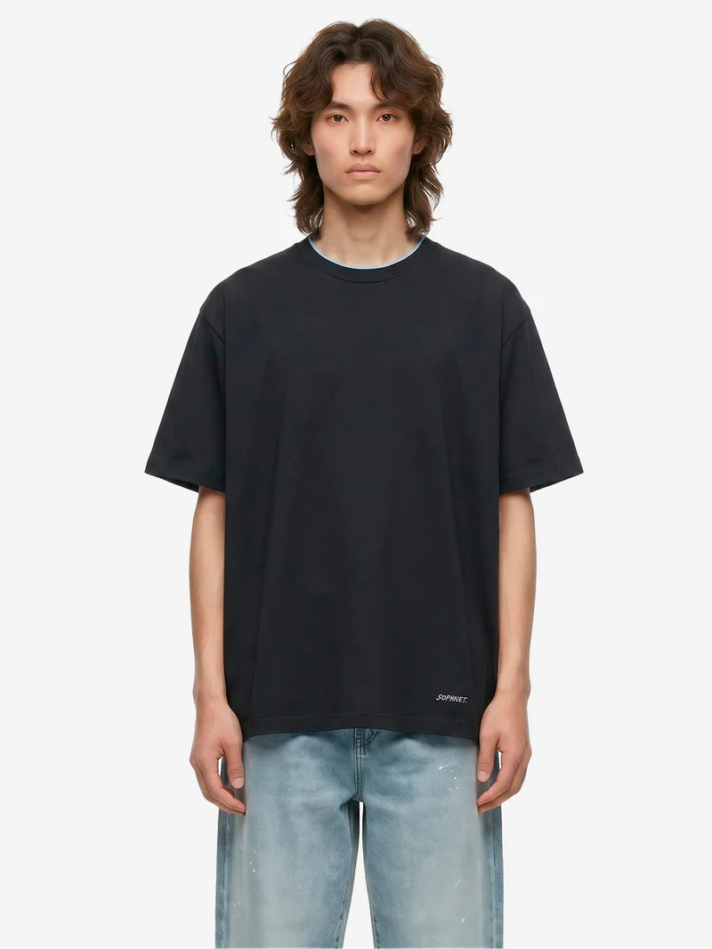 T-shirt nera in cotone Luster con colletto a costine e finiture cut-off