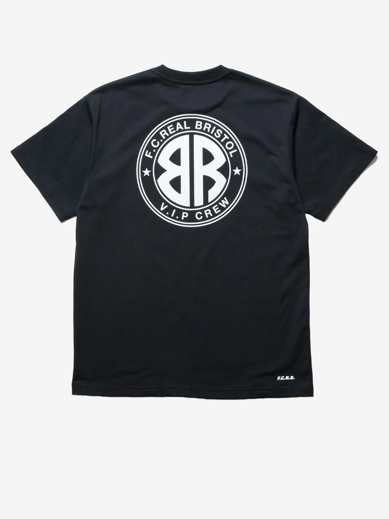T-shirt nera con grafica VIP