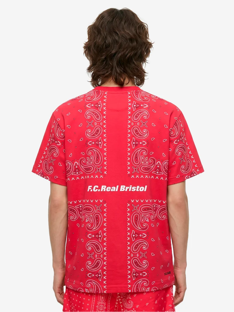 T-shirt rossa con stampa bandana