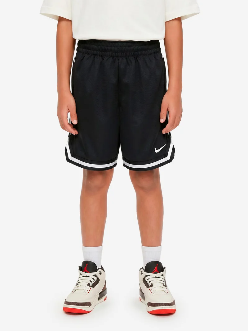 Shorts da basket neri con swoosh