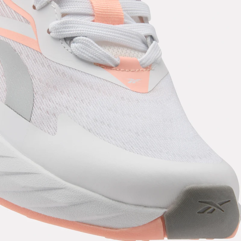 Verse Women's Running Shoes