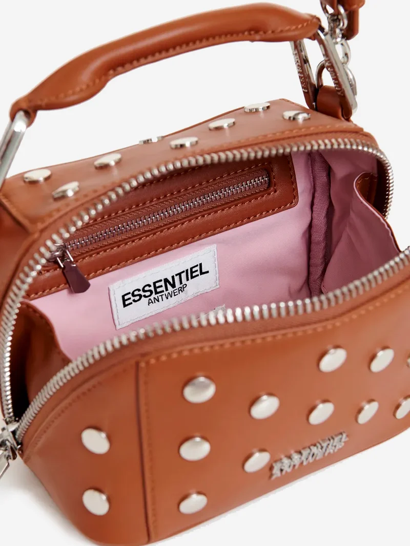 Mini borsa 'Bobbi' in pelle marrone con borchie