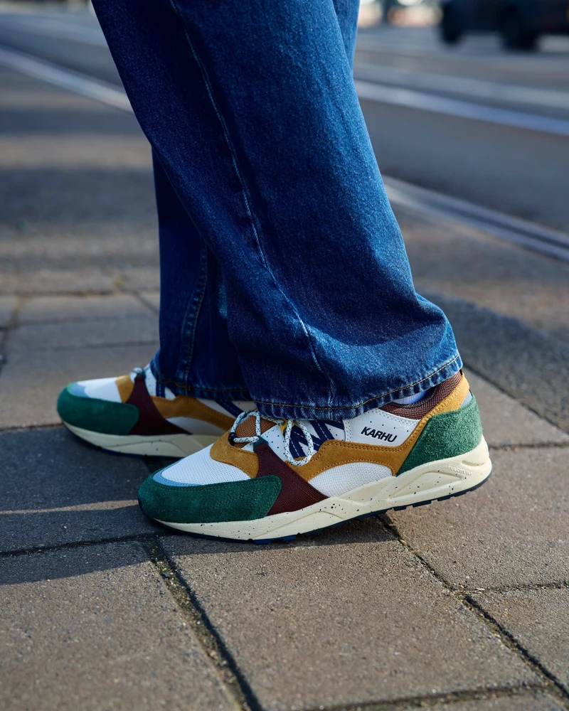 Karhu Fusion 2.0 Douglas Fir / Navy Peony F804197