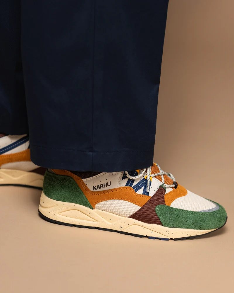 Karhu Fusion 2.0 Douglas Fir / Navy Peony F804197