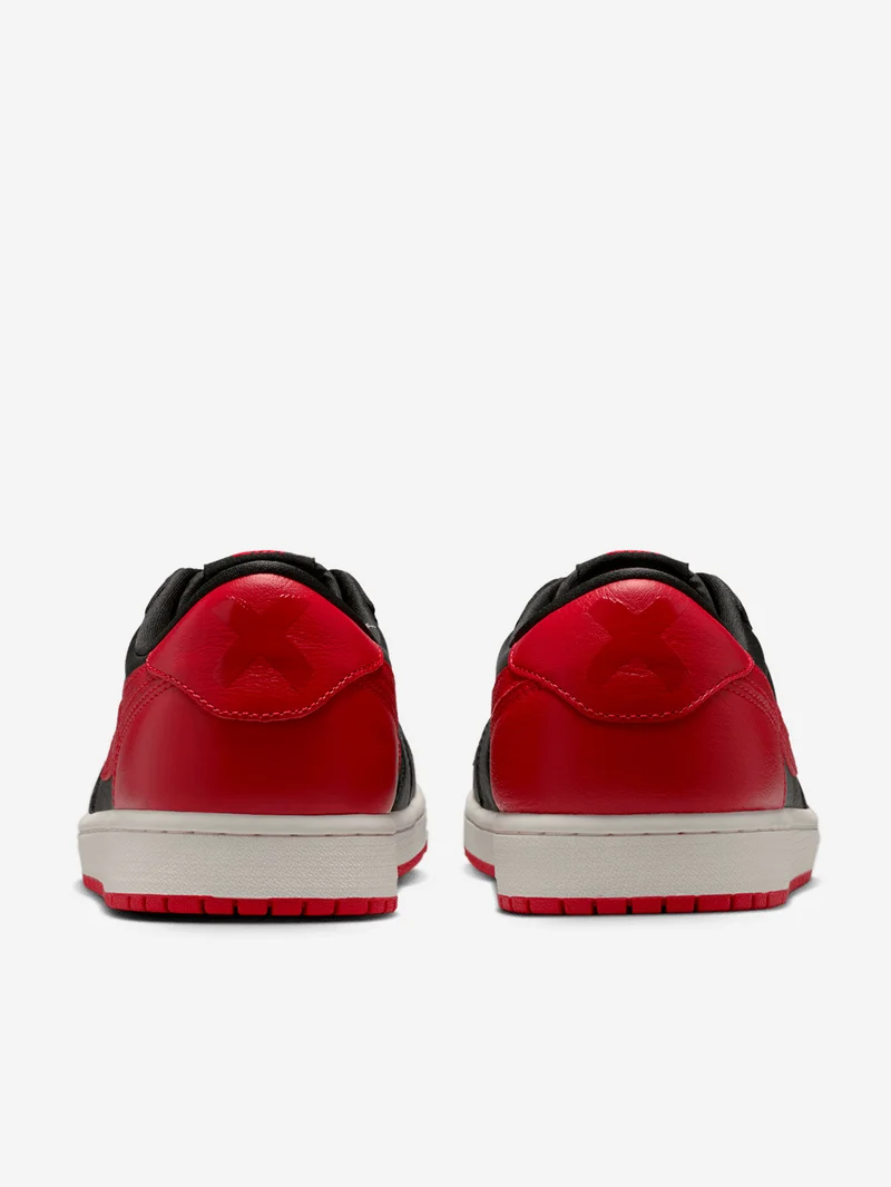 Air Jordan 1 Retro Low OG 'Banned'