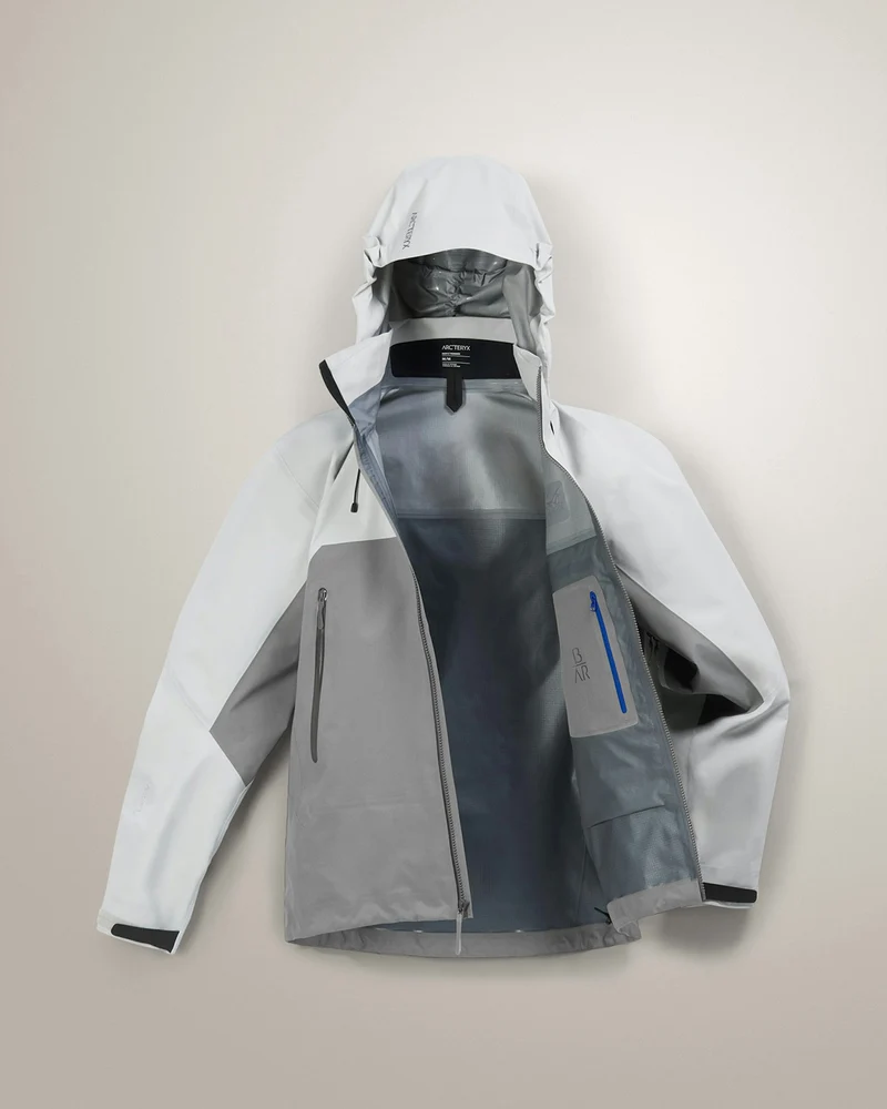 Arc'teryx Beta AR Jacket Solitude / Void