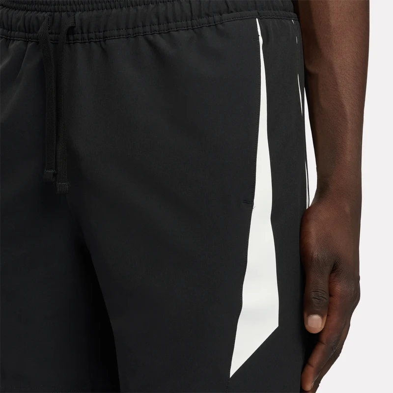 RBK.B 7" Stretch Woven Shorts
