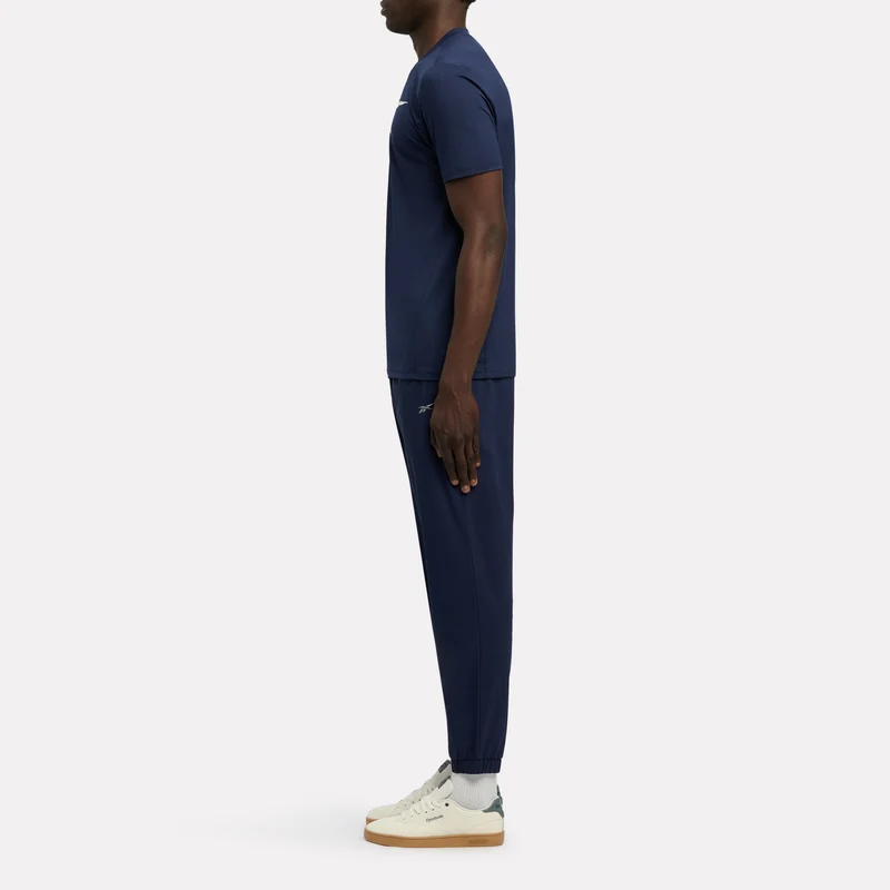 ID Train Logo Stretch Tech Men's T-Shirt
