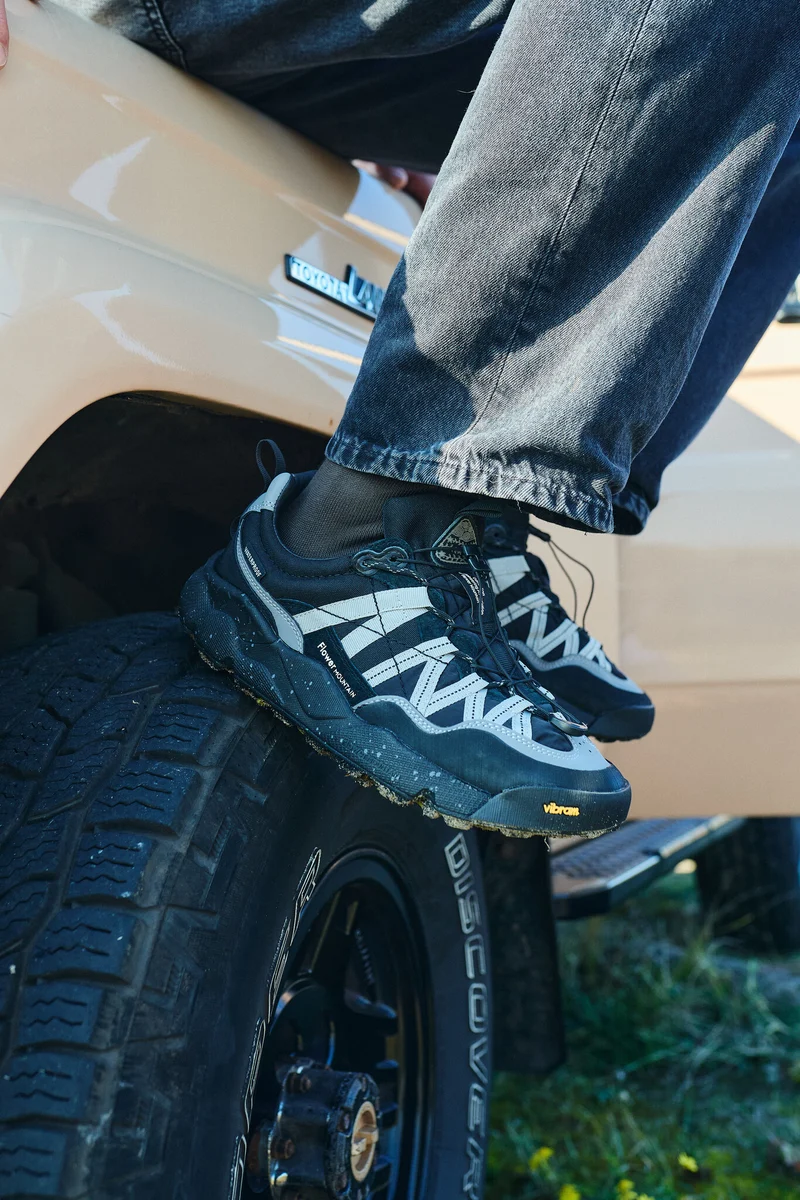Flower Mountain Iwano 2 Man Suede Nylon Anthracite