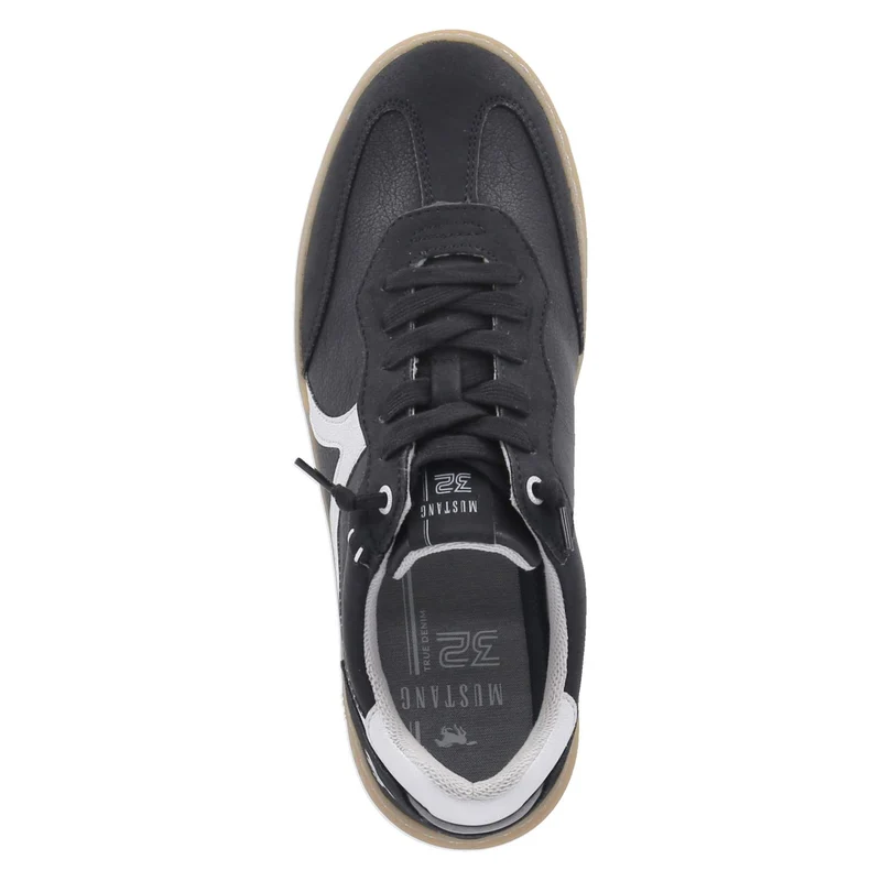 Low Sneaker Schwarz