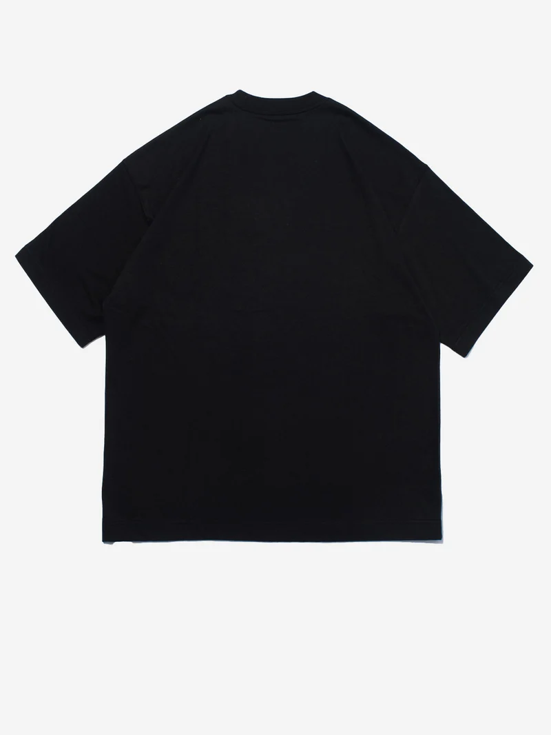 T-shirt nera in cotone con stampa 'Corporate'